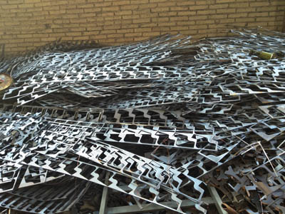 2021年(nián)全球的(de)經濟看(kàn)中國(guó)，中國(guó)經濟不(bù)負衆望，正在努力前行(xíng)