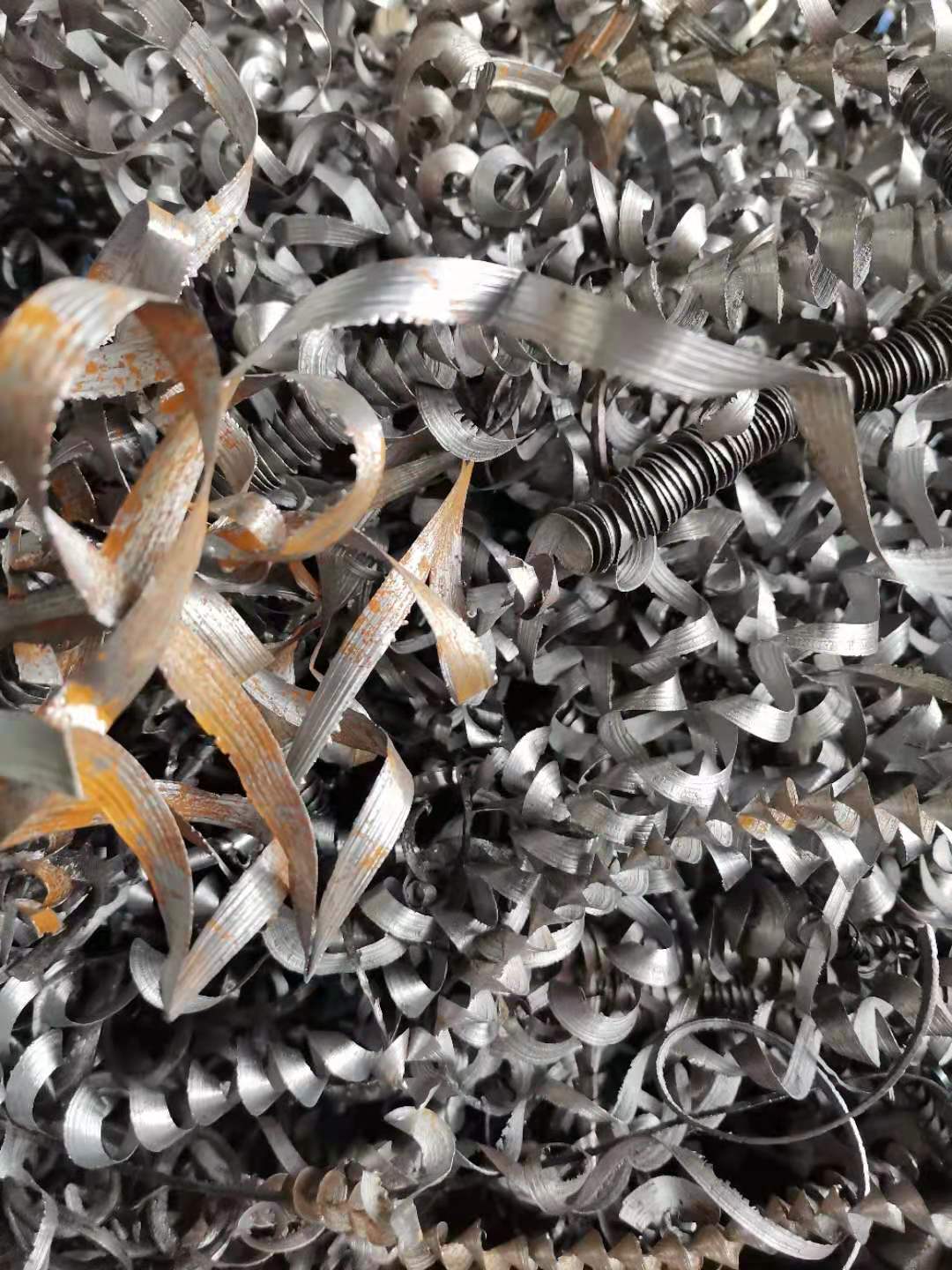 鐵(tiě)刨絲高(gāo)價回收，