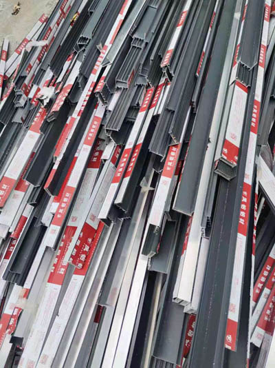 廢鐵(tiě)回收，廢品回收，不(bù)鏽鋼回收，電(diàn)線回收，廢鋁回收